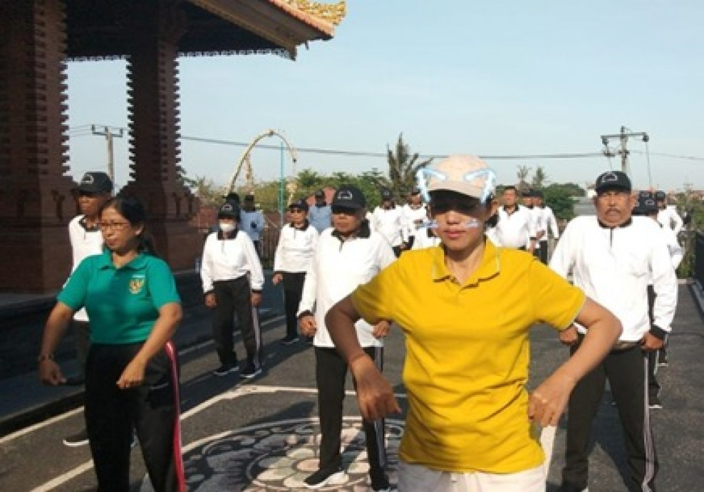 Posyandu Lansia Aktif, Cegah Penyakit Sejak Dini Dengan Program Rutin di Banjar Lebak Desa Dalung